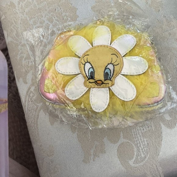 Irregular Choice Looney Tunes OH SO Tweety Pie Coin Purse Yellow Handbag Bag New - Picture 6 of 7